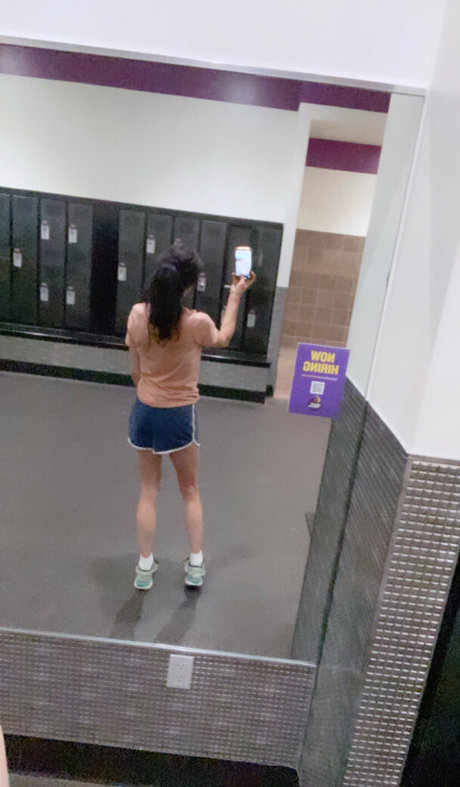 lilrosiedoll free onlyfans