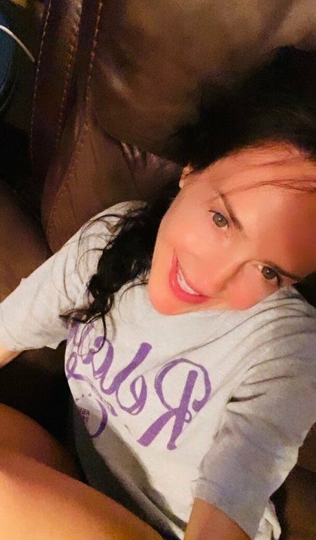 lilrosiedoll onlyfans leaked dirtyship