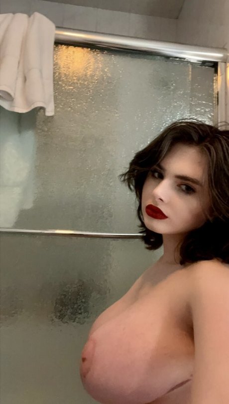 Auroramalak Profile pic