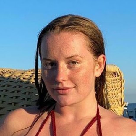 kajamood onlyfans strip