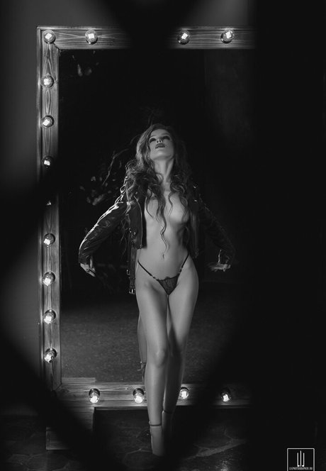 Eleonora Nedova is on onlyfans