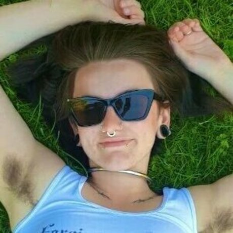 gothiccutiepie onlyfans nude tits