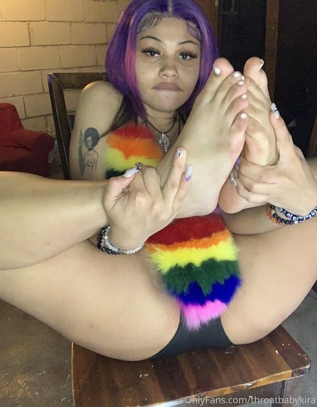 throatbabykira naked onlyfans