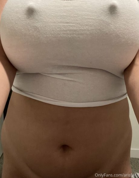 arisfans onlyfans leaks