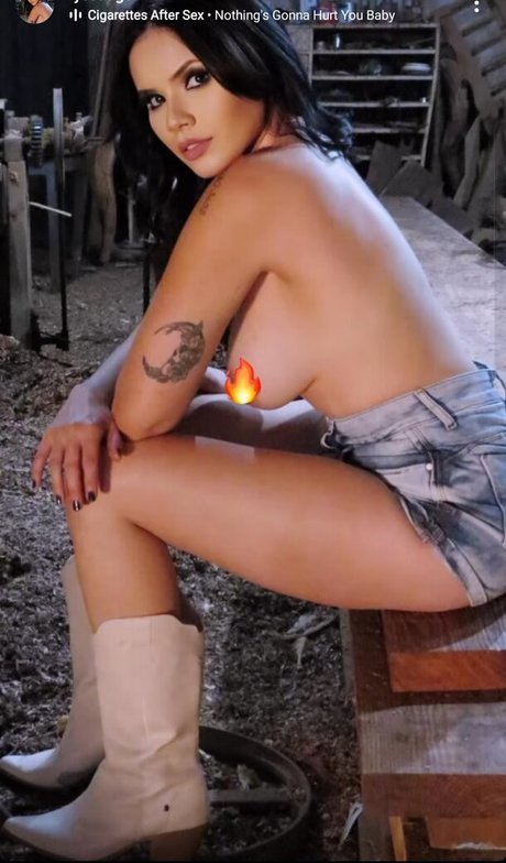 Lara Lyss Tiago onlyfans leaks