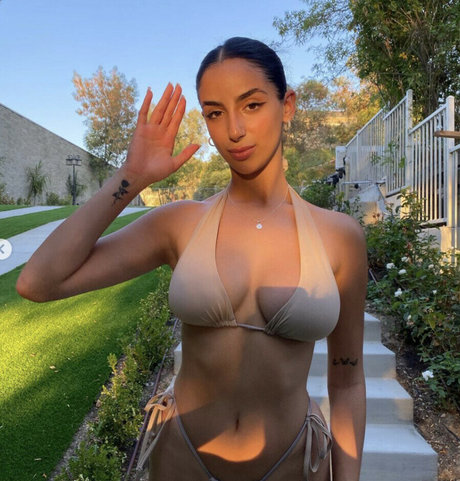 Bar Mansuri naked onlyfans leaked