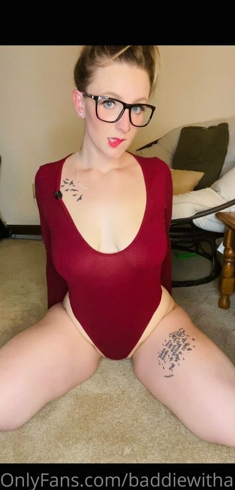 baddiewithanosering onlyfans porn free