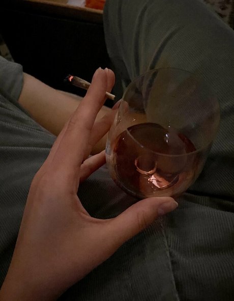 come lay with adile onlyfans naked