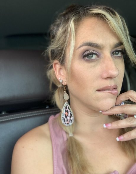 badasstxmama onlyfans nudes leak