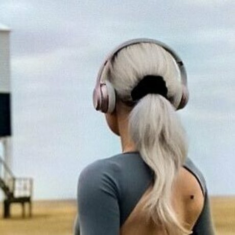 Zara Louisa onlyfans leaked