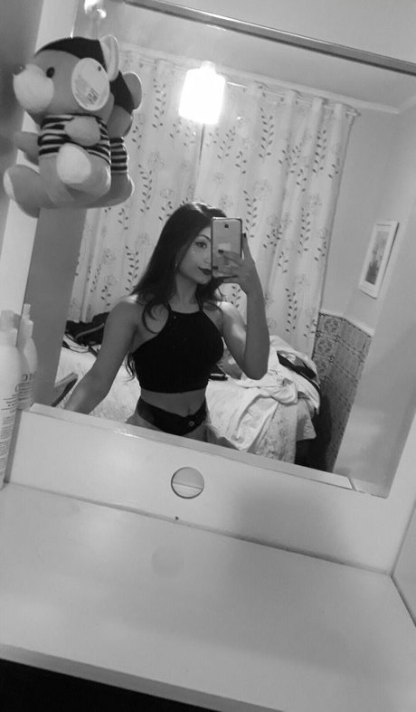 Ingrid Larissa onlyfans fotos