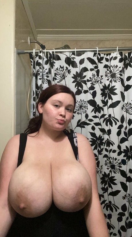 Rileelovee onlyfans leaked tits