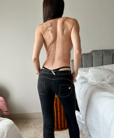 Aunna Harris free only fans