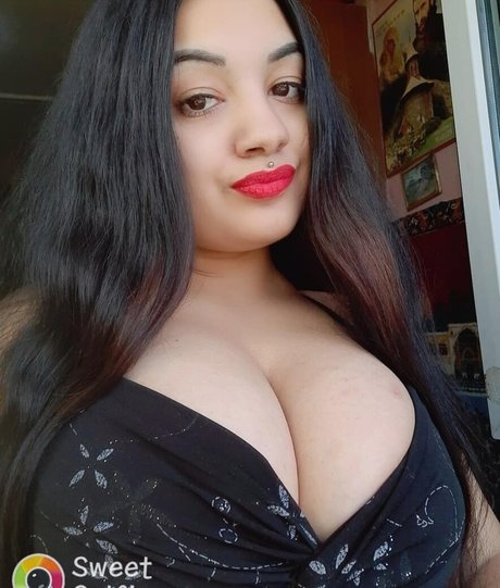 Ionela Madalina only fans.