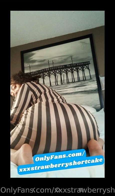 xxxstrawberryshortcake onlyfans sextape leak