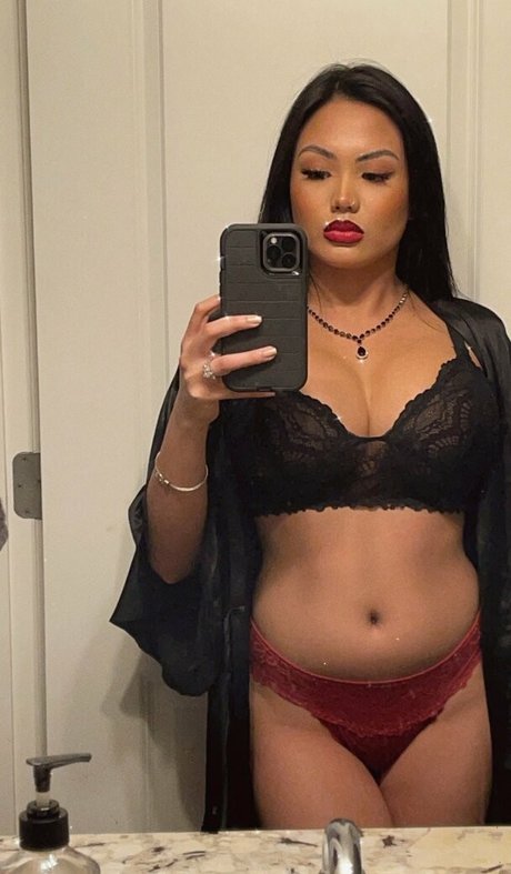 svetavonsavage naked on onlyfans