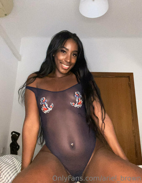 ariel brown onlyfans x