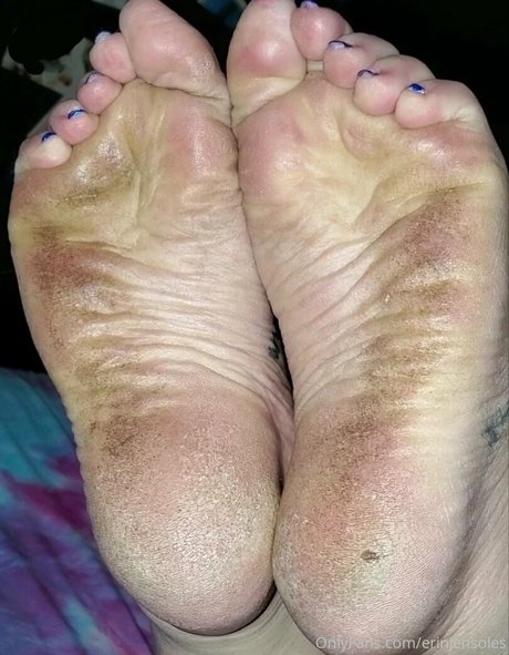 erinjensoles onlyfans pics