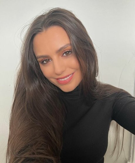 Cher Lloyd onlyfans sexy