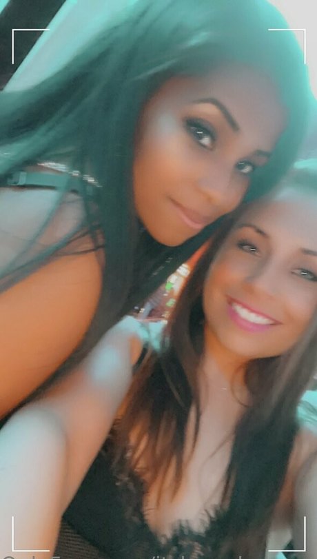 itslaneybabyxo fans only