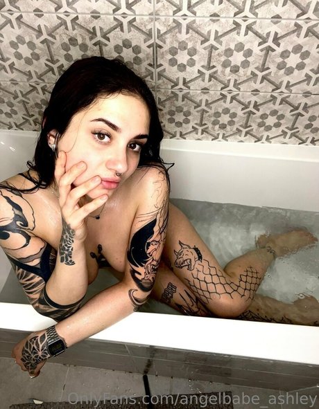angelbabe ashley desnuda onlyfans