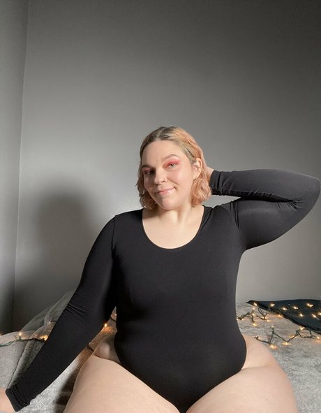 sweeet v free onlyfans leaked xxx