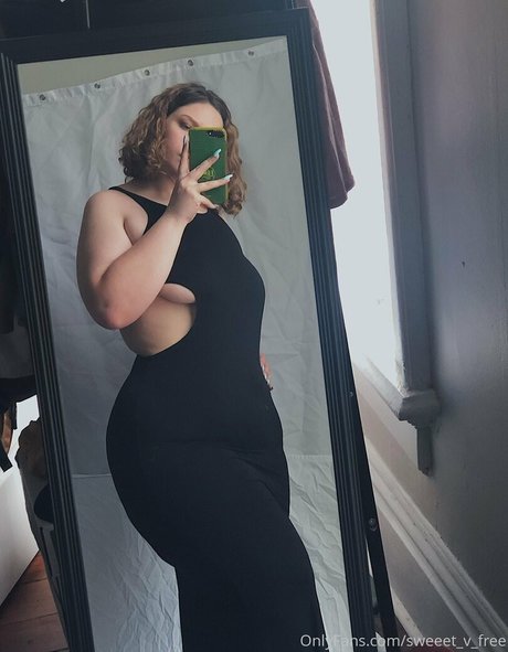 sweeet v free onlyfans nudes