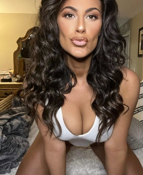 Gabby LaSpisa only fans pics