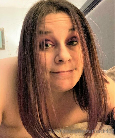 goodgirlgiggles boobs onlyfans