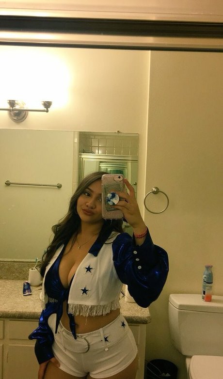 Ellie Johnston only fans leak