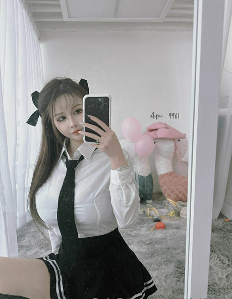 ai fei9961 onlyfans naked pics