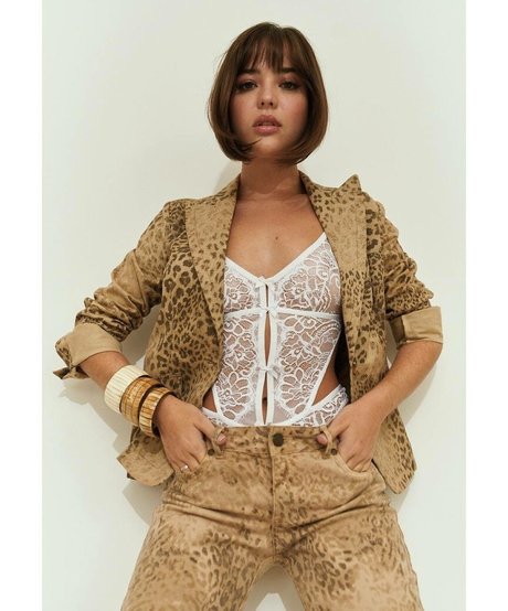 Bella Piero onlyfans boobs