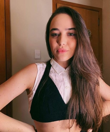 Bella Piero nude onlyfans porn