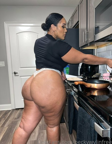 Beckkywylin onlyfans sexy