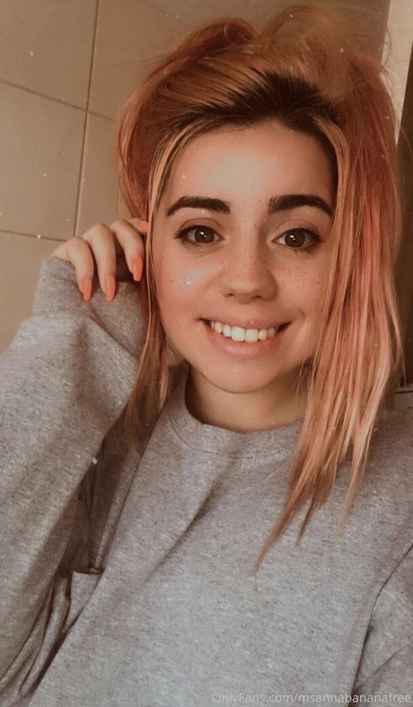 msannabananafree onlyfans nude leaks