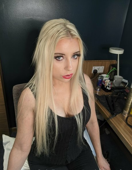 sophieshoxfree Profile pic