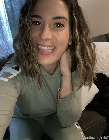 clever belle5 onlyfans content leaked