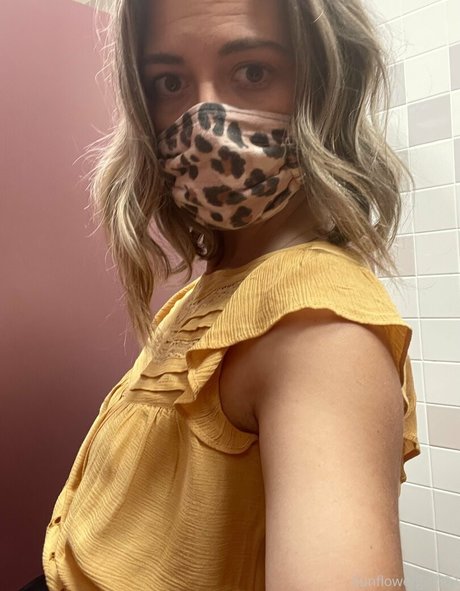 clever belle5 leaked onlyfans nudes