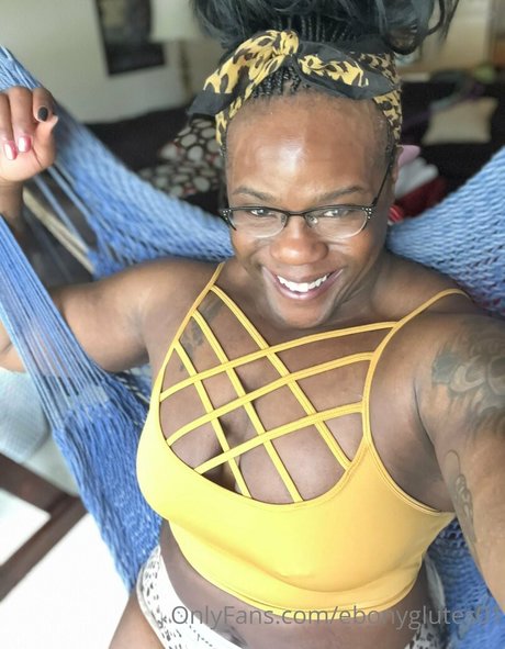 ebonyglutes01 onlyfans sex leaked