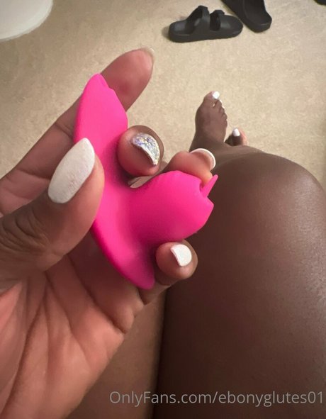 ebonyglutes01 topless onlyfans
