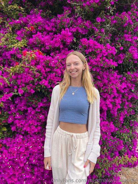 missmakaylabaddie onlyfans nude leak