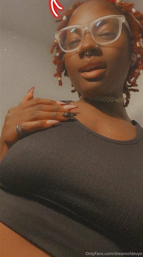 dreamofdevyn on onlyfans