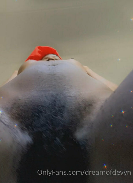 dreamofdevyn onlyfans leak