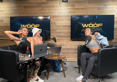 thatonegirlmikeyvlogs nude only fans leaks