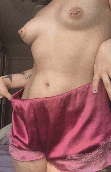 auroratheeangel onlyfans nide