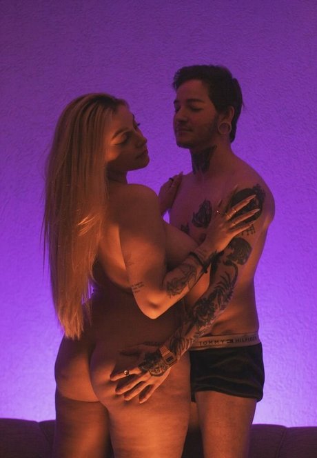 Stef Mwndstef onlyfans naked pics