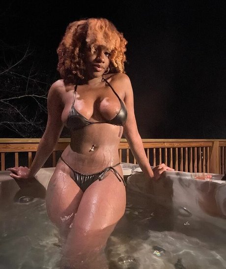 xo rocky ox7 boobs onlyfans