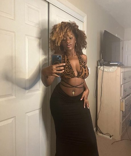 xo rocky ox7 onlyfans explicit content