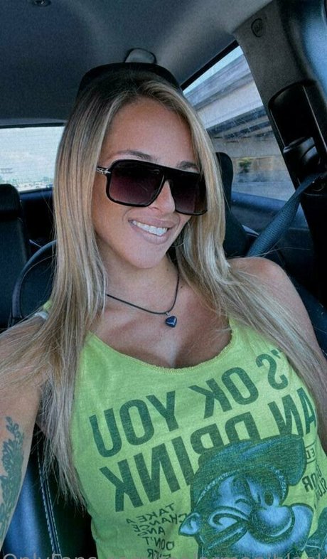 realarmaniblack nude onlyfans pics