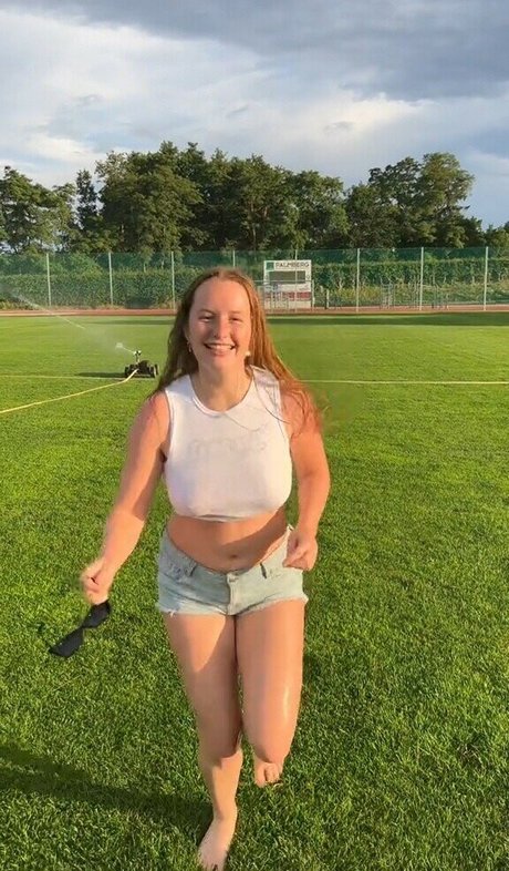 Kaja Mood onlyfans keak